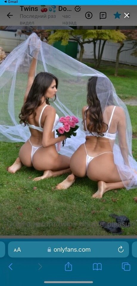 Twins_double_pleasure