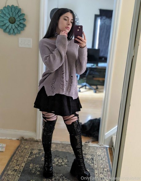 Naakte gelekte OnlyFans-foto van Kawaiiinquisitor