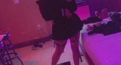 Naakte gelekte OnlyFans-foto van Berryly