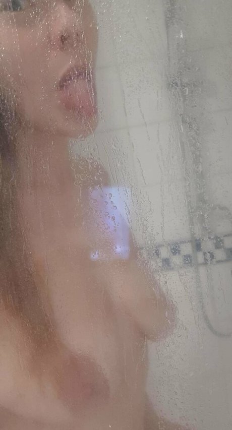 Naakte gelekte OnlyFans-foto van Sandyambrosia