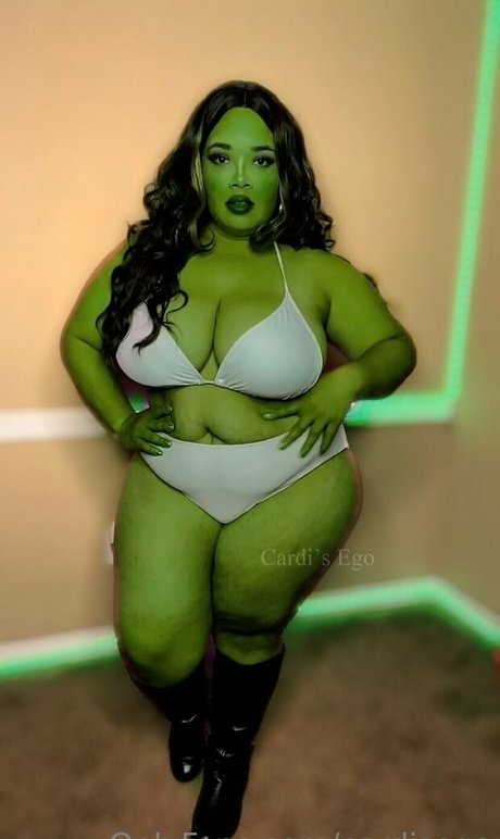Naakte gelekte OnlyFans-foto van Cardisego