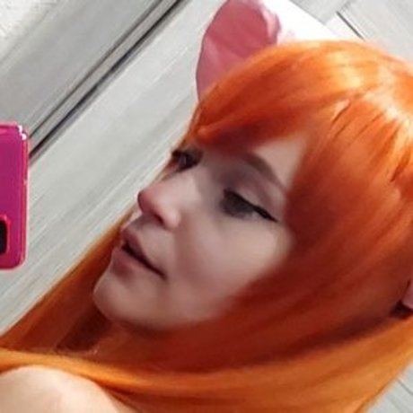 Naakte gelekte OnlyFans-foto van Amelie Weed