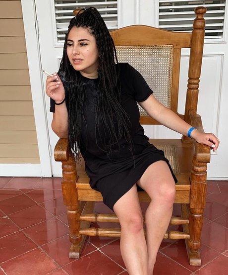Naakte gelekte OnlyFans-foto van Rozzzywow