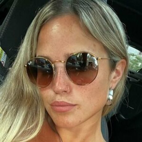 Naakte gelekte OnlyFans-foto van Guadilaiz