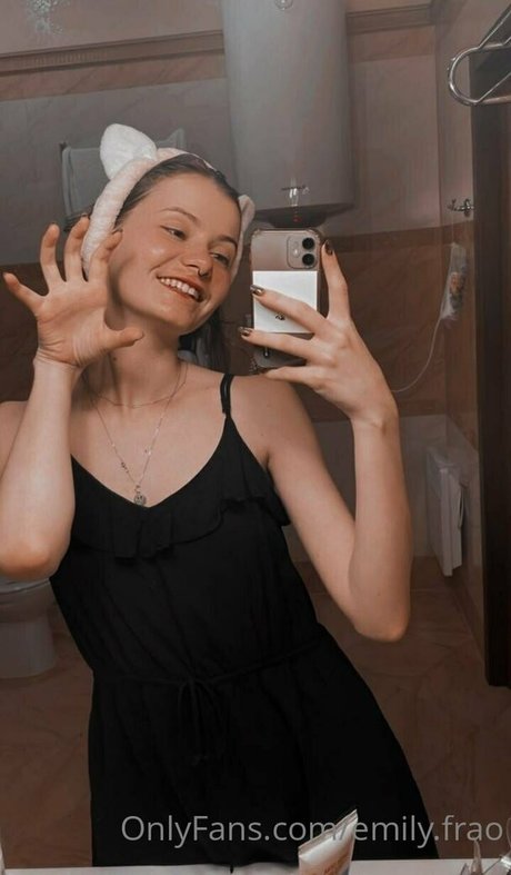 Naakte gelekte OnlyFans-foto van Babyface1