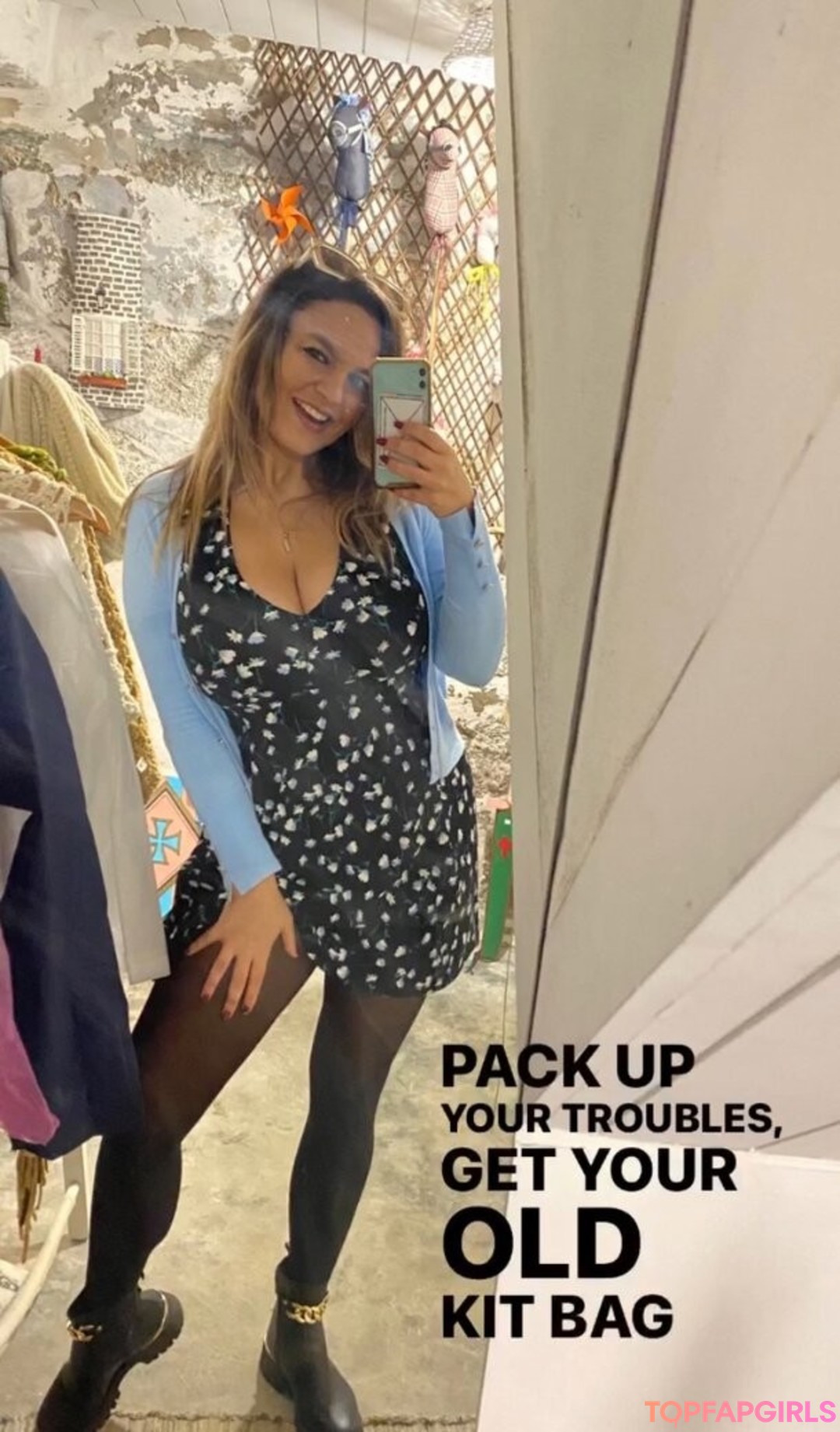 Naakte gelekte OnlyFans-foto van Acronopia #1042