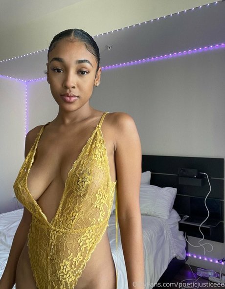 Naakte gelekte OnlyFans-foto van Cocobutterbaby