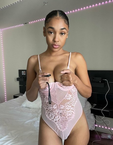 Naakte gelekte OnlyFans-foto van Cocobutterbaby