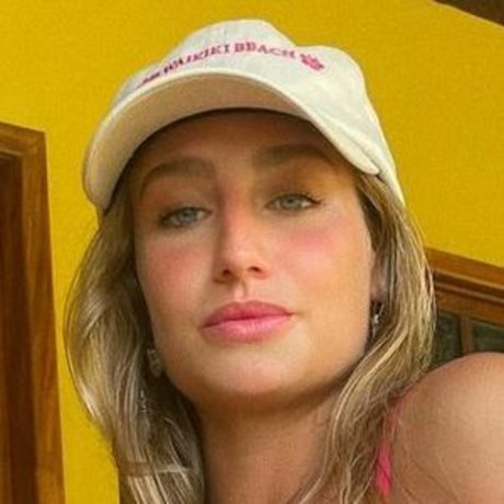 Naakte gelekte OnlyFans-foto van Bbb23