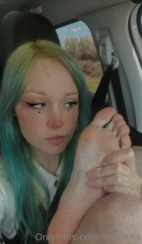 Naakte gelekte OnlyFans-foto van Fleivinha