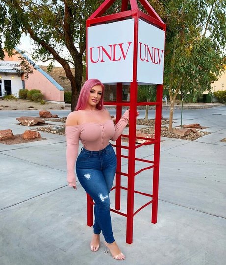 Taya Christian