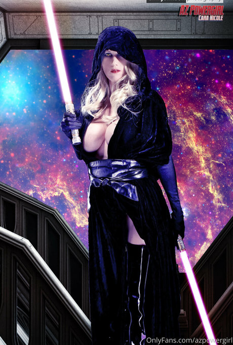 Naakte gelekte OnlyFans-foto van Azpowergirl