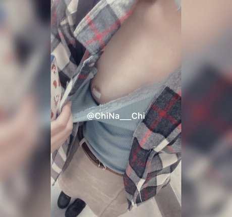Naakte gelekte OnlyFans-foto van Mahi10