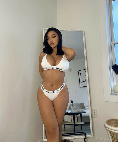 Kiara Marie