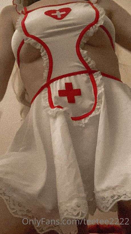 Naakte gelekte OnlyFans-foto van Teetee2222