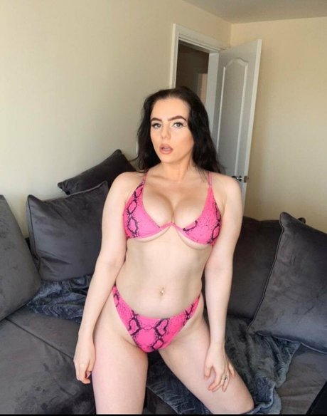 Naakte gelekte OnlyFans-foto van Onlymaddison