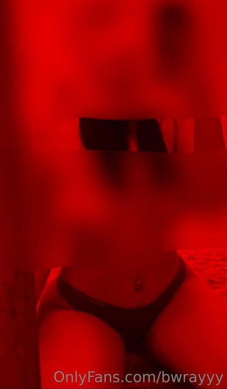 Naakte gelekte OnlyFans-foto van Bwrayyy