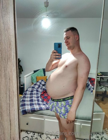 Naakte gelekte OnlyFans-foto van Futurechub