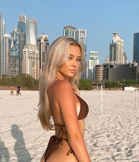 Naakte gelekte OnlyFans-foto van Payton Ramolla