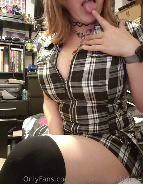 Goddessmaddydove