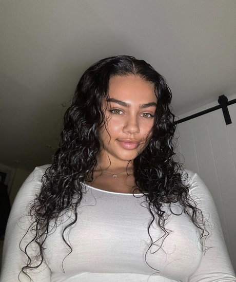 Naakte gelekte OnlyFans-foto van Tennessee Thresher