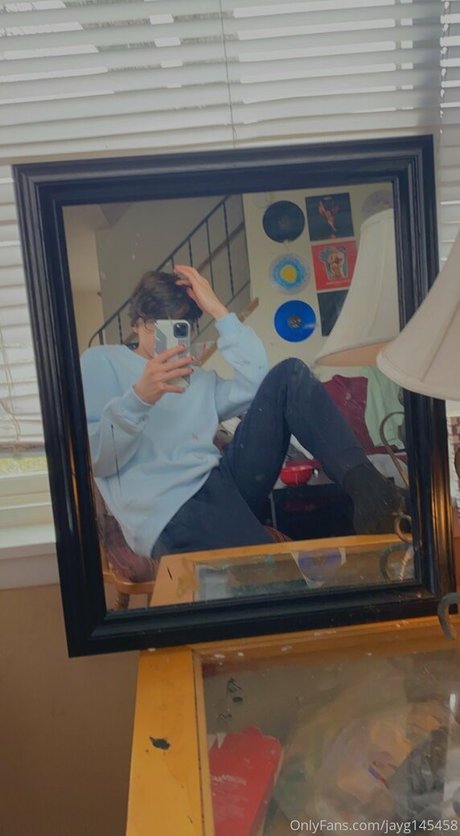 Boytwinkjay21