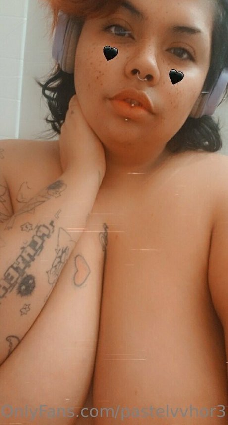 Naakte gelekte OnlyFans-foto van Pastelvvhor3