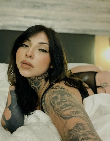 Naakte gelekte OnlyFans-foto van Dvminiquex