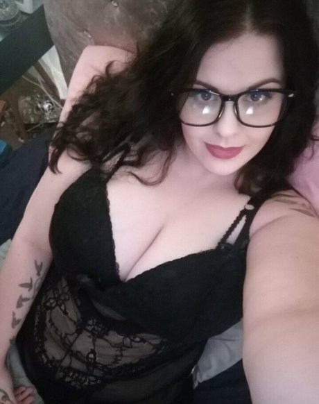 Naakte gelekte OnlyFans-foto van Arana90