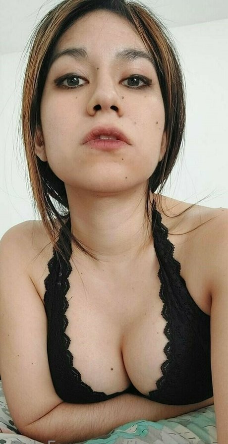 Naakte gelekte OnlyFans-foto van Itsmealexa