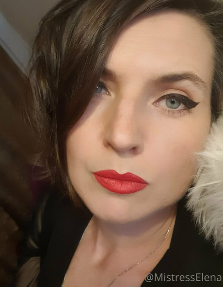 Naakte gelekte OnlyFans-foto van Mistresselena