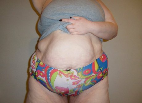 Naakte gelekte OnlyFans-foto van Janedefines