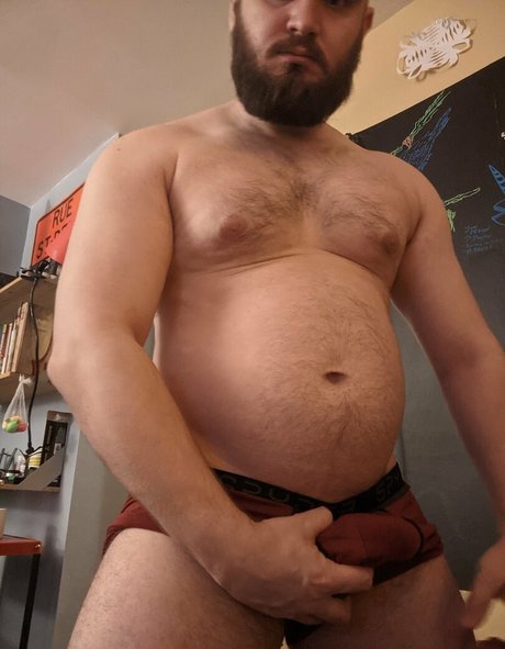 Naakte gelekte OnlyFans-foto van Bullintraining