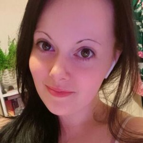 Naakte gelekte OnlyFans-foto van Bobbie