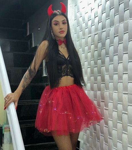 Naakte gelekte OnlyFans-foto van Bia Miranda Da Fazenda