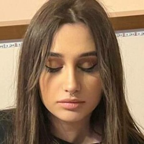 Naakte gelekte OnlyFans-foto van Aurora Iacono