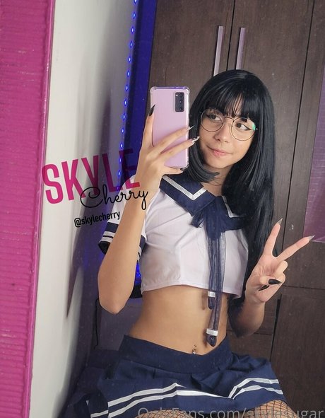 Naakte gelekte OnlyFans-foto van Skylesugar