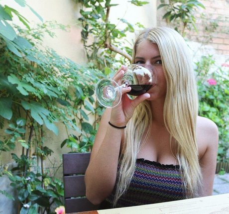 Naakte gelekte OnlyFans-foto van Noelle Starr