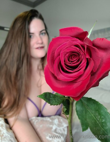 Naakte gelekte OnlyFans-foto van Keepcalmrockstaron