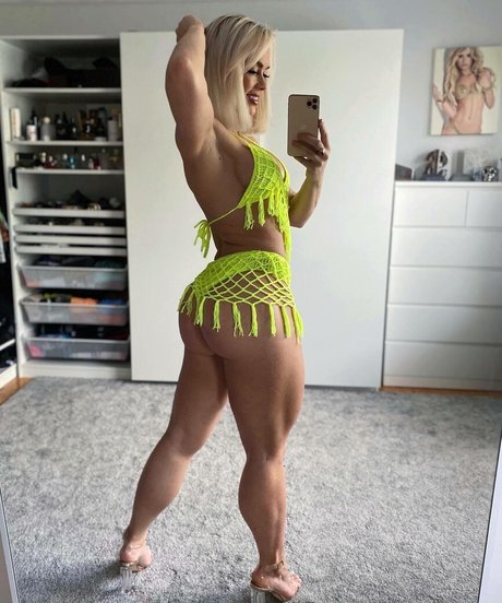 Naakte gelekte OnlyFans-foto van Wioletta Pawluk