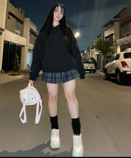 Naakte gelekte OnlyFans-foto van Heidi Ayala