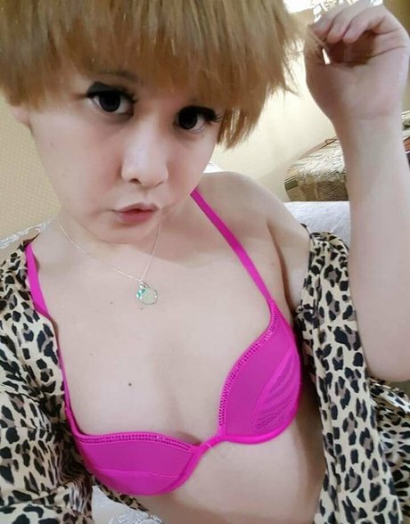 Naakte gelekte OnlyFans-foto van Itsbellaadrianna