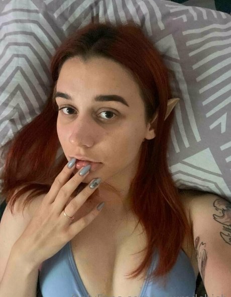 Naakte gelekte OnlyFans-foto van Wowredchich
