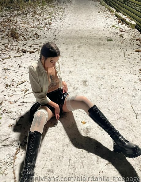 Naakte gelekte OnlyFans-foto van Blairdahlia