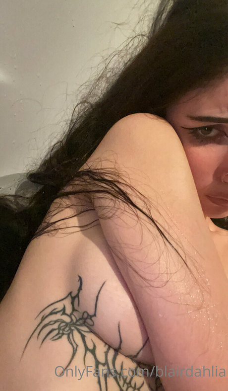 Naakte gelekte OnlyFans-foto van Blairdahlia