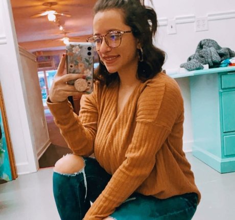 Naakte gelekte OnlyFans-foto van Sarah H