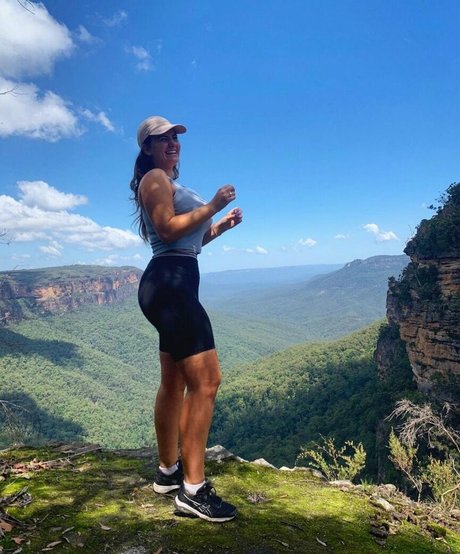 Naakte gelekte OnlyFans-foto van Tiana Hawkins