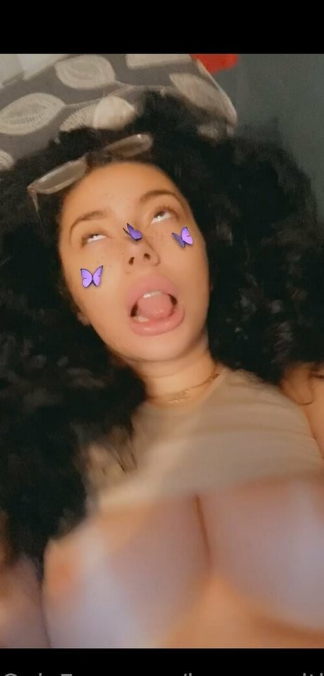Naakte gelekte OnlyFans-foto van Laurennncapuano