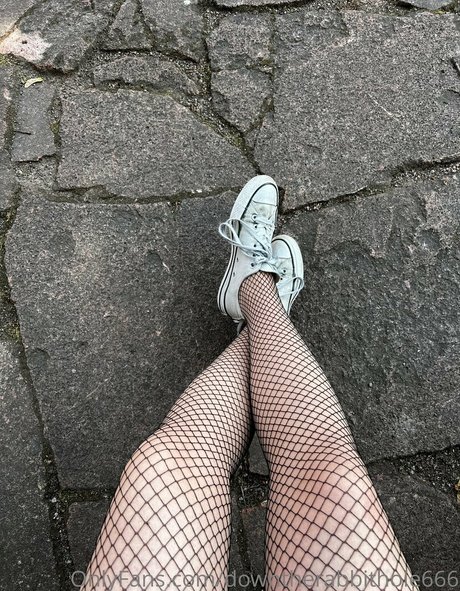 Downtherabbithole666