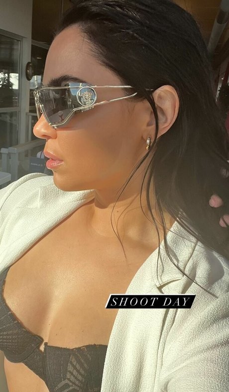 Naakte gelekte OnlyFans-foto van Anna Abreu
